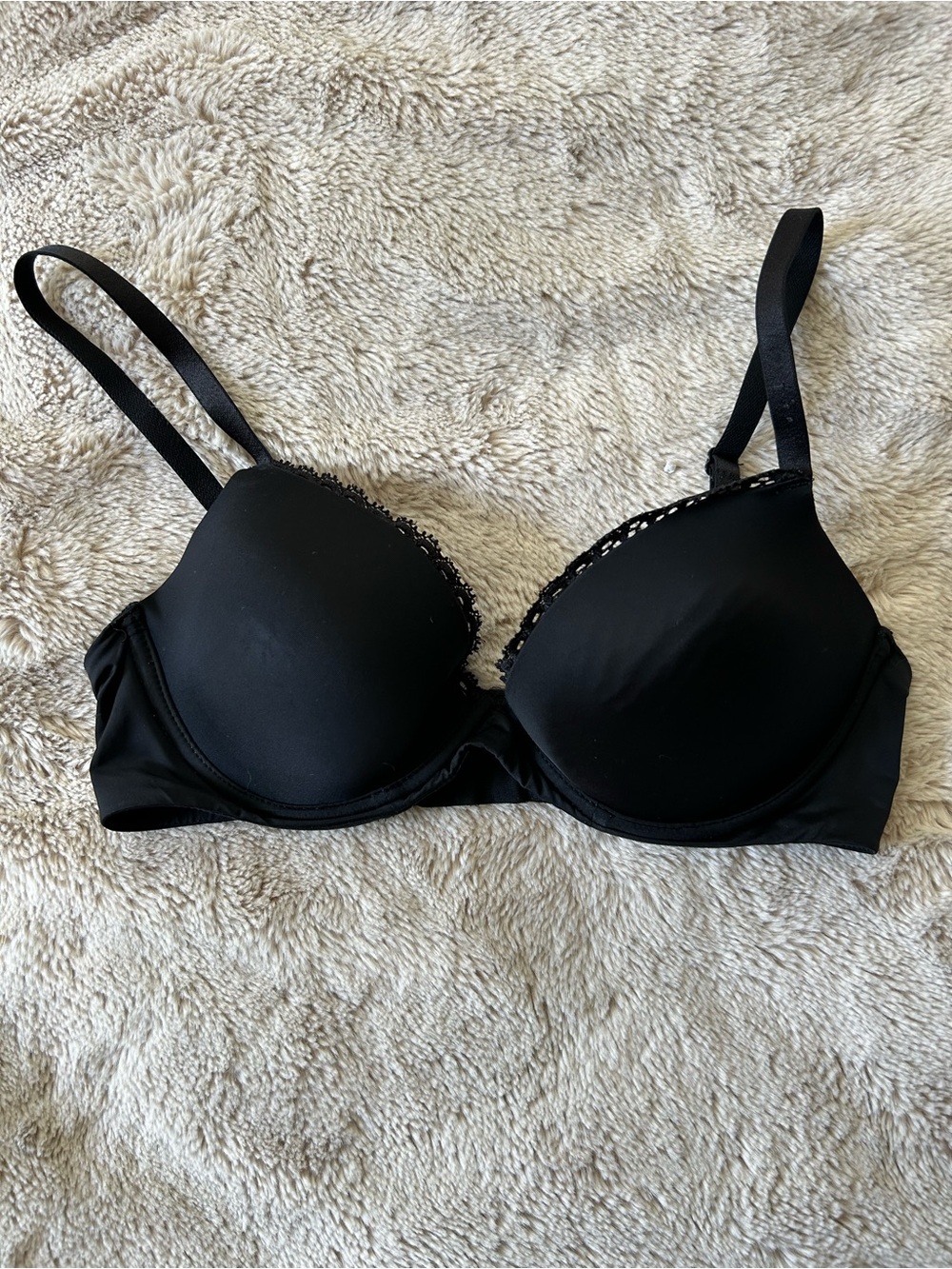 Calvin Klein Push Up Bra 32C Black